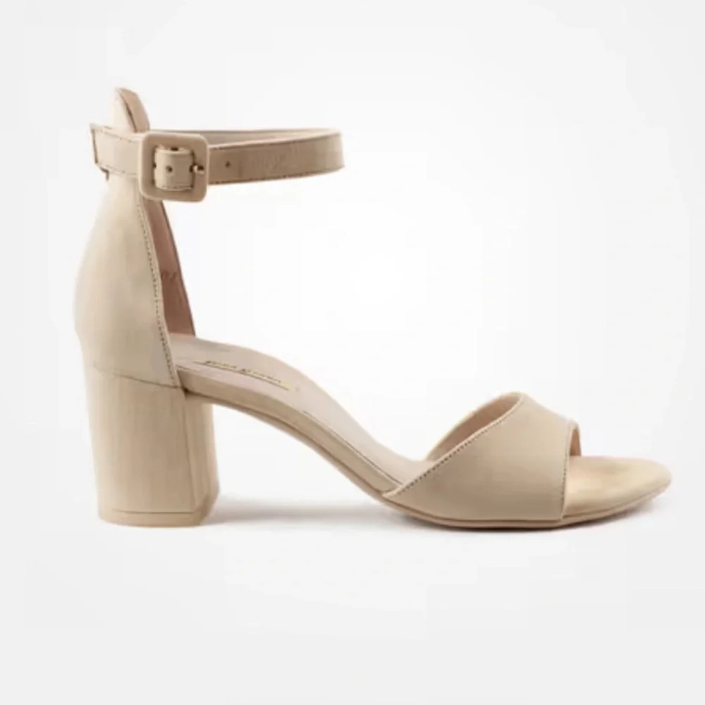 NEW Paul Green Leather Block Heel Ankle Strap Sandal